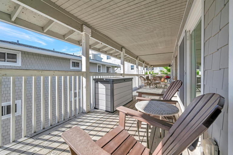 Property grounds, IRB Shore Haven, Pinellas
