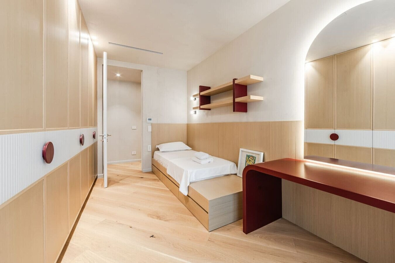 Room 4, Lakeside Luxe Apartment 2BR Prime Location, Tiranës