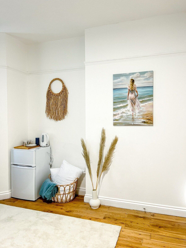 Room 5, Zozy Gladstone, London