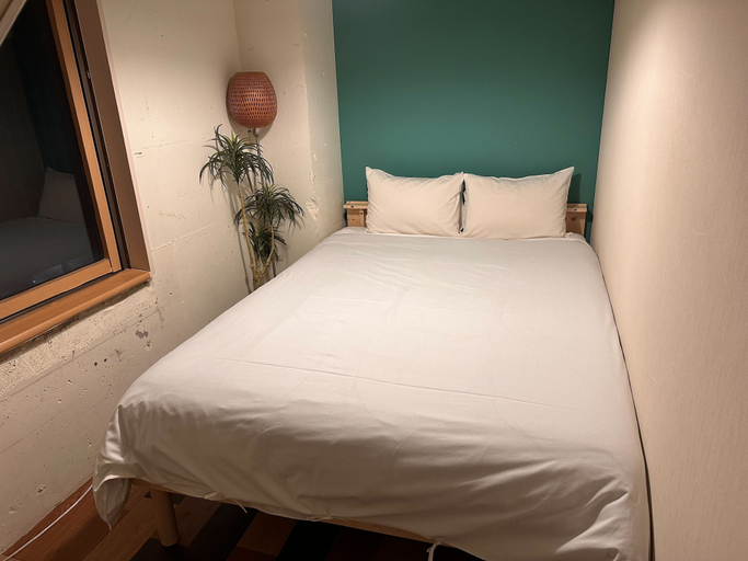 Room 5, Stay Work Asakusa Guesthouse