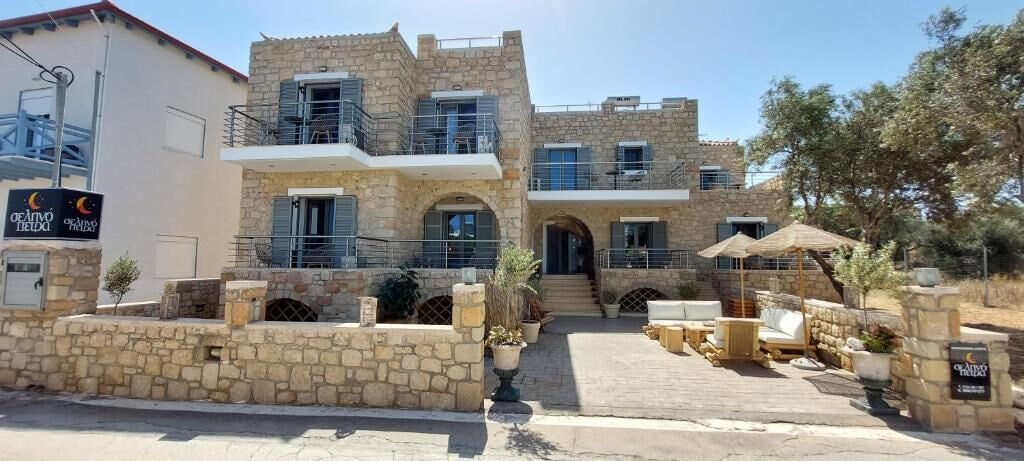 Exterior 3, Selinopetra Rooms, Peloponnese