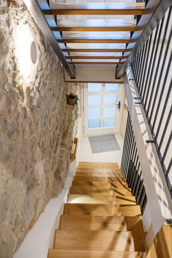 Interior 3, Casa di Pietra Stone House, Kaštela