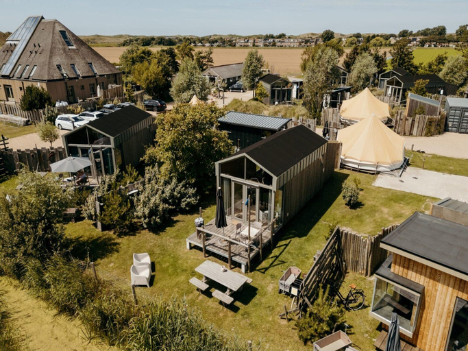 Primary image