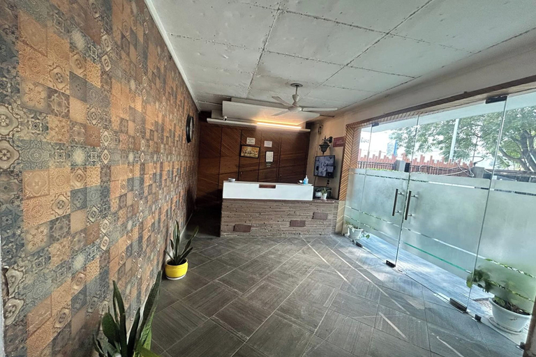Lobby 2, Premium Nest, Golf Course Road, Gurgaon