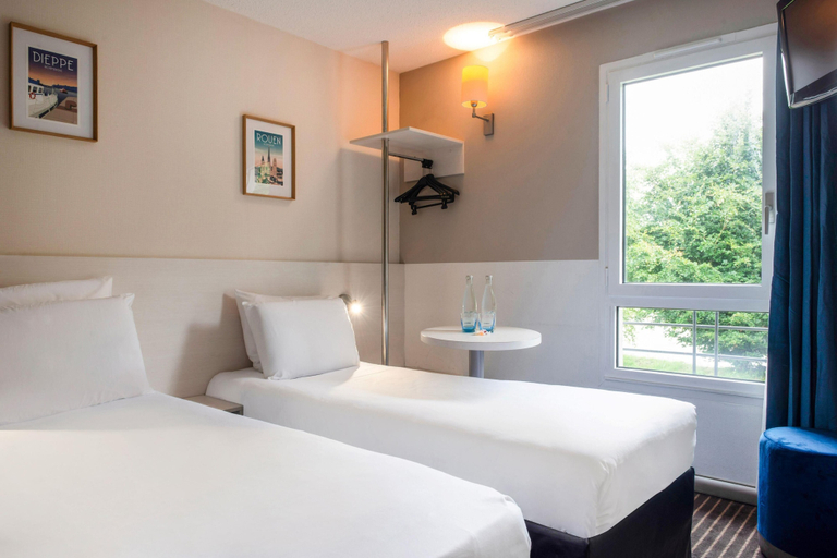 Bedroom 5, Kyriad Dieppe - Saint Aubin Sur Scie, Seine-Maritime