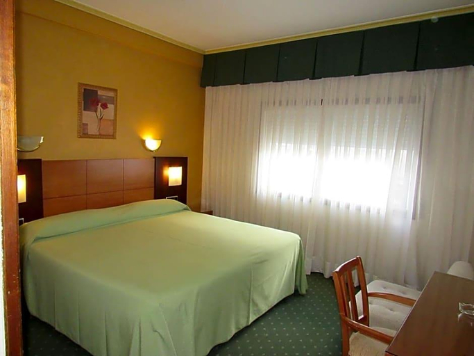 Bedroom 3, VIRGEN DEL CAMINO, Pontevedra