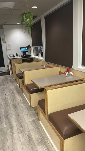 Dining 4, Barnays Motel, Division No. 3