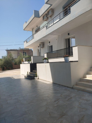 Exterior & Views 1, Villa LeoZeka, Sarandës