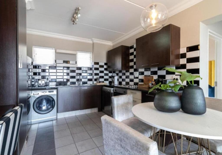 Others 5, The Steynview Apartment, City of Johannesburg
