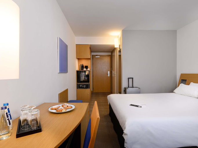 Bedroom 3, Novotel Gdansk Centrum, Gdańsk City