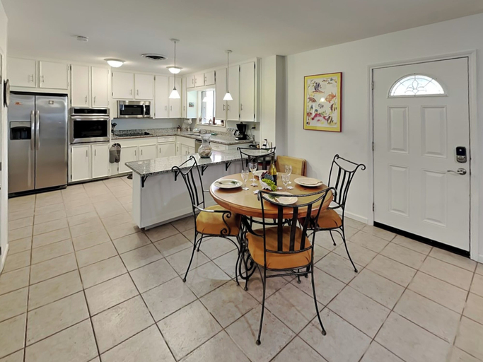 Others 5, Paradise Retreat by Silver Sands Vacation Rentals, Nueces