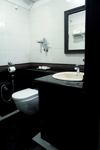 Bathroom 3, The Krishna Holiday Village, Thrissur