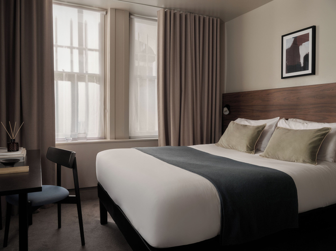 Room 4, Bob W London Kensington, London