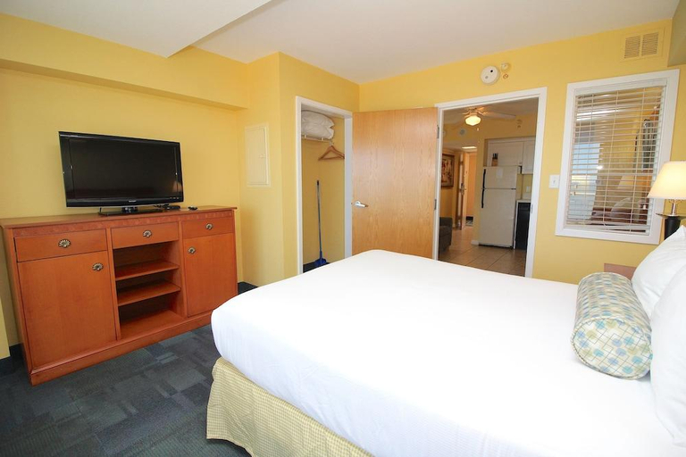 Bedroom 3, The Ocean Sands Resort, Virginia Beach