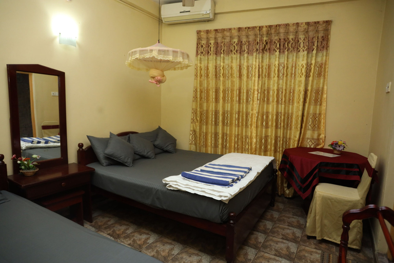 Bedroom 4, Kandy Paradise Resort, K.F.G. & G. Korale