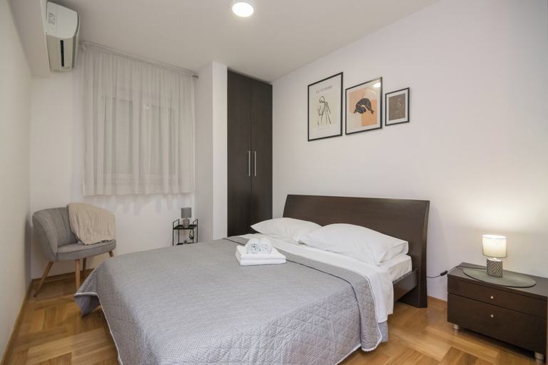 Room 5, Duplex Apartment Vita Split, near Žnjan Beach, Split