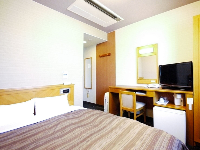 Bedroom 4, Hotel Route Inn Tajimi Inter, Tajimi