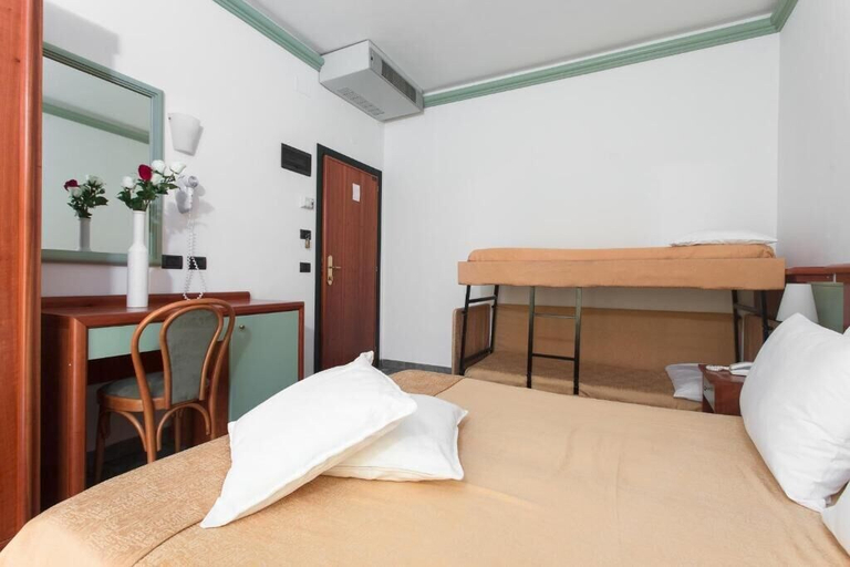 Bedroom 3, Hotel Zeus, Forli' - Cesena