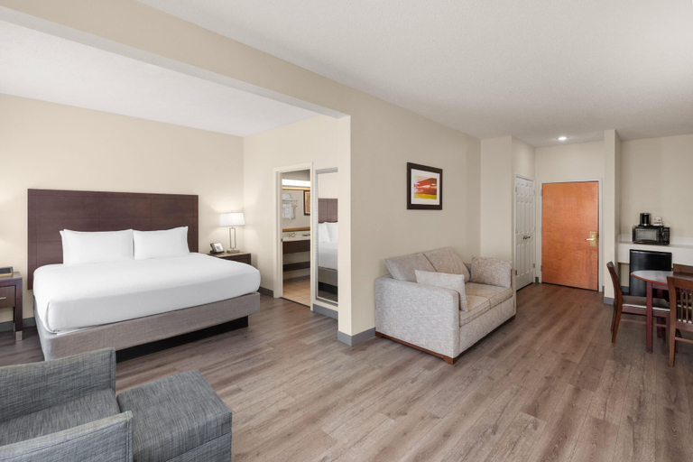 Bedroom 3, Wingate by Wyndham - Destin FL, Okaloosa