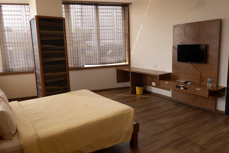 Room 5, Hotel Grand Inn Jamkhandi, Bagalkot