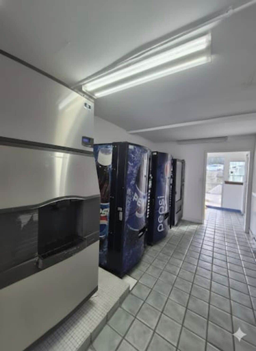 Interior 2, Budget Inn, Durham