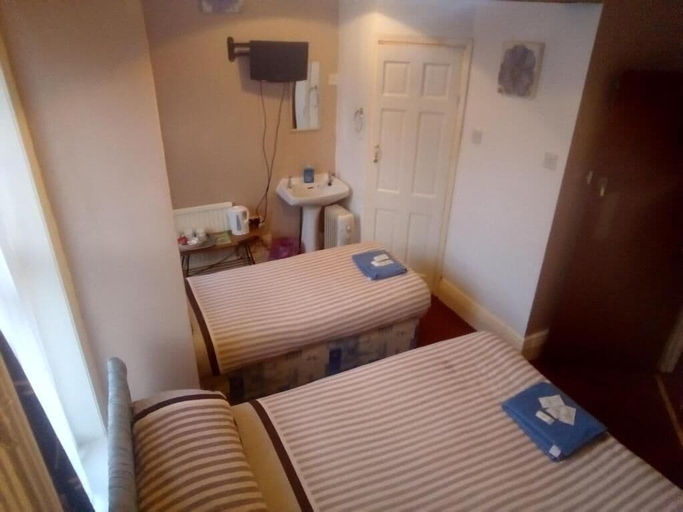 Room 2, The Golden Strand Hotel, Blackpool