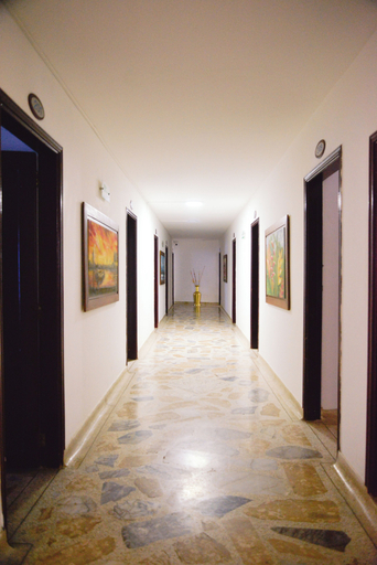 Others 3, Hotel Acapulco Caucasia, Caucasia