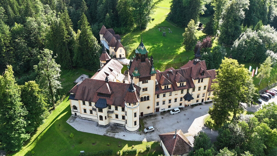 Exterior & Views 2, Naturhotel Schloss Kassegg, Liezen