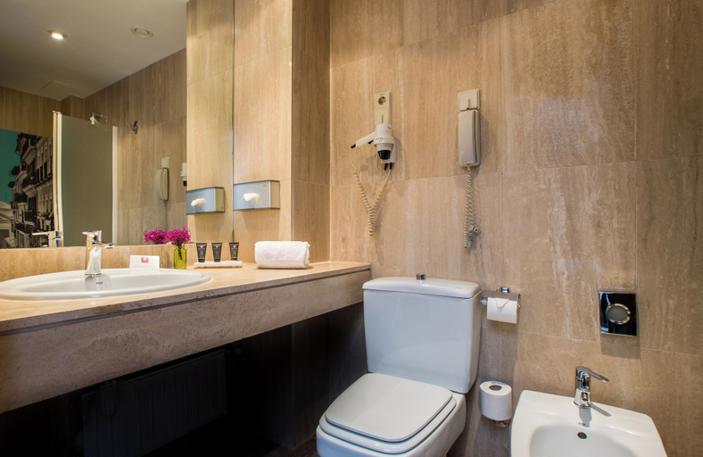 Bathroom 4, Leonardo Boutique Hotel Madrid, Madrid