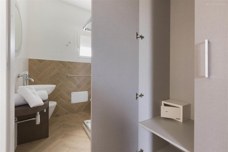 Room 3, 1054 Absolute - Bilo Lux Primo Piano, Lecce