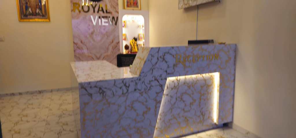 Lobby 5, Hotel Royal View, Gandhinagar