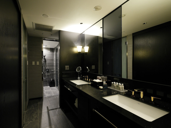 Bathroom 4, THE HOTEL SANRAKU KANAZAWA, Kanazawa