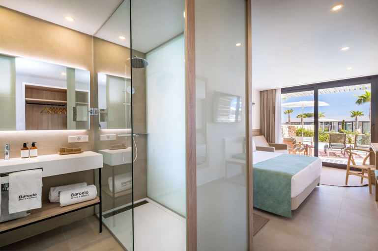 Bathroom 5, Barcelo Nura, Baleares