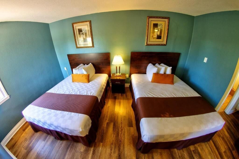 Bedroom 1, Palm Tropics Motel, Los Angeles