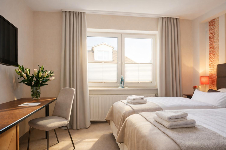 Bedroom 2, Rhein Neckar Hotel Mannheim 24h Self Check-in, Mannheim