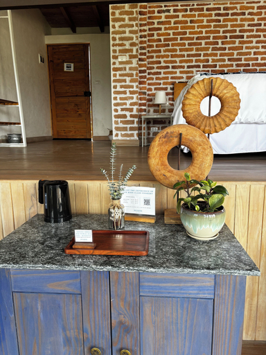 Room 4, Wayarumi, Carhuaz