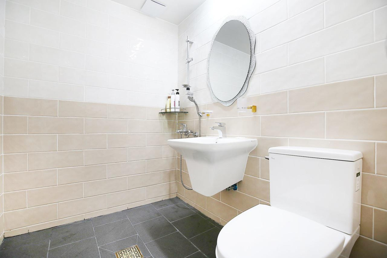 Bathroom 3, T Stay Guesthouse Naedeok, Cheongwon