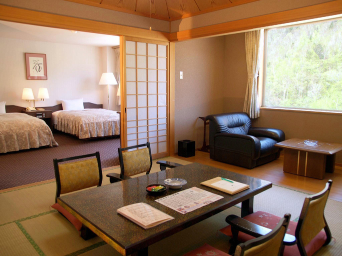 Bedroom 3, Choyo Resort Hotel, Kamikawa