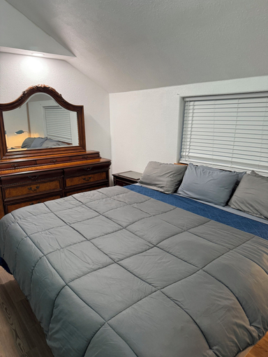 Bedroom 3, Paradise Suites, Kenai Peninsula