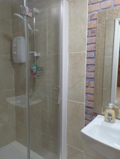 Bathroom 3, St Peters Bed and Breakfast, Kent