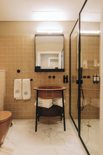 Bathroom 4, Gran Cruz House, Porto
