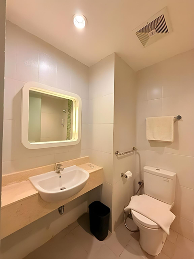 Bathroom 4, Indies Style Hotel Malioboro, Yogyakarta