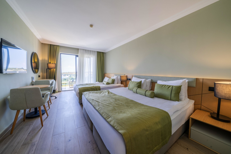 Bedroom 3, Agaya Didim Resort Hotel -Ultra All Inclusive, Didim