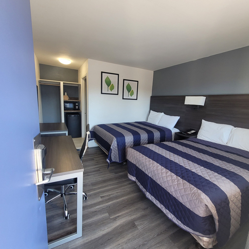 Room 3, Budget Inn, Durham
