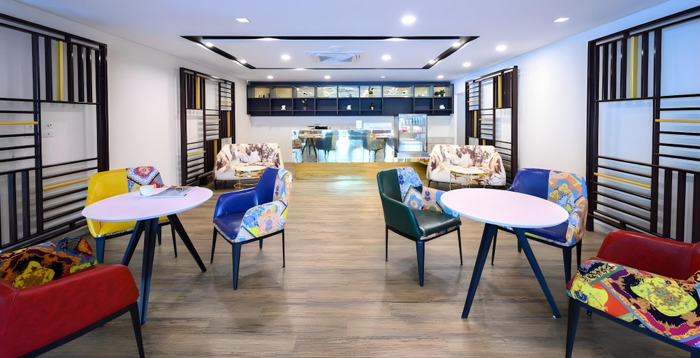 Food & Drinks 5, IWISH Hotel, Muang Nonthaburi