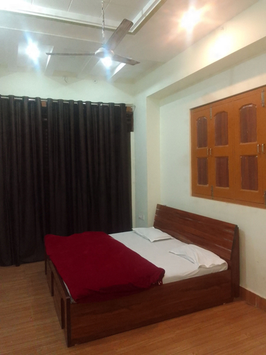 Room 5, Maa Annapurna grand guests house, Varanasi