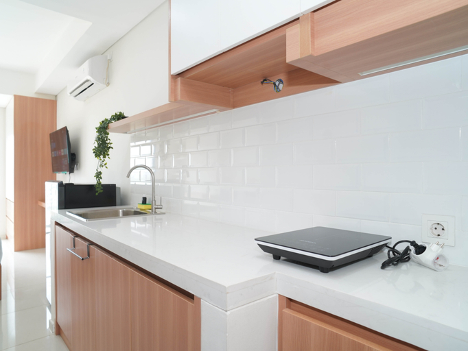 Others 4, Functional and Restful Studio at Apartment Daan Mogot City By Travelio, Jakarta Barat