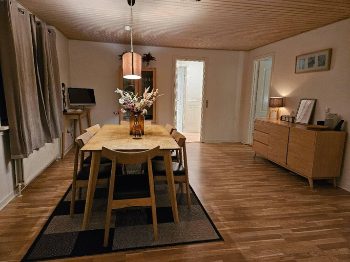 4, Cozy Scandinavian Villa Sauna Nature Views, Sorø