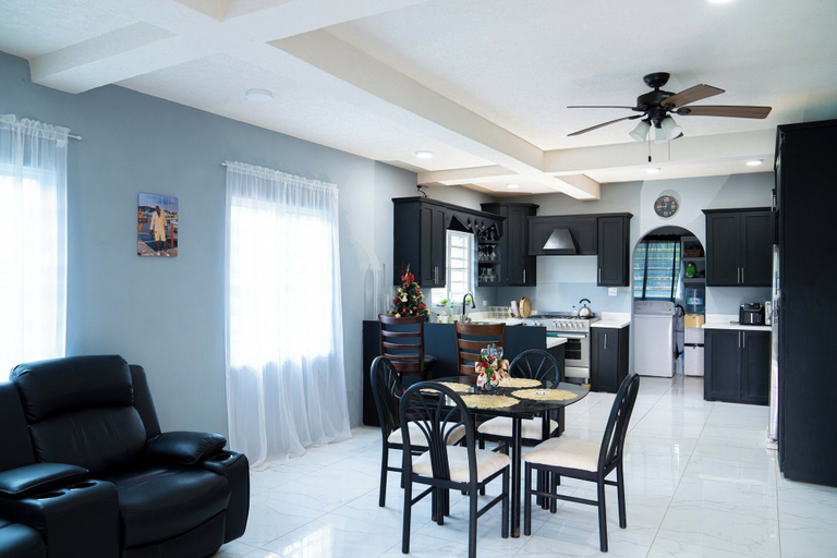 Interior 4, Chenko Villas & Cars