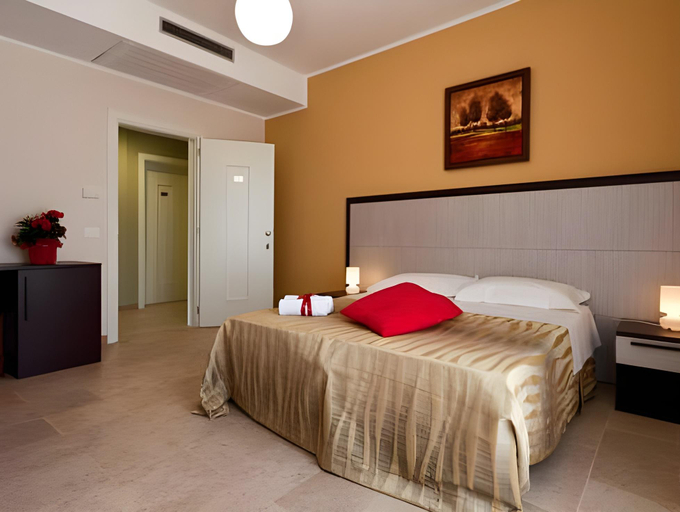 Bedroom, Hotel La Campana, Lecce